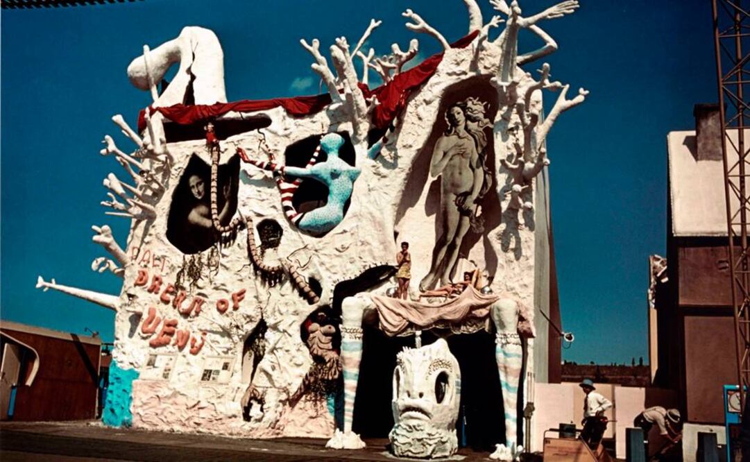 Se exhibe esta imagen de la fachada del “Sueño de Venus”, la instalación del artista Salvador Dalí en la Feria Mundial de 1939 en Nueva York. (FOTO: AP)