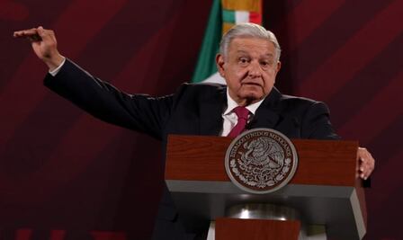 AMLO acusa que el fondo del rechazo al plan B es agruparse en contra de su gobierno