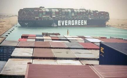 Jefe del Canal de Suez admite que no sabe cuándo podrá ser desbloqueado