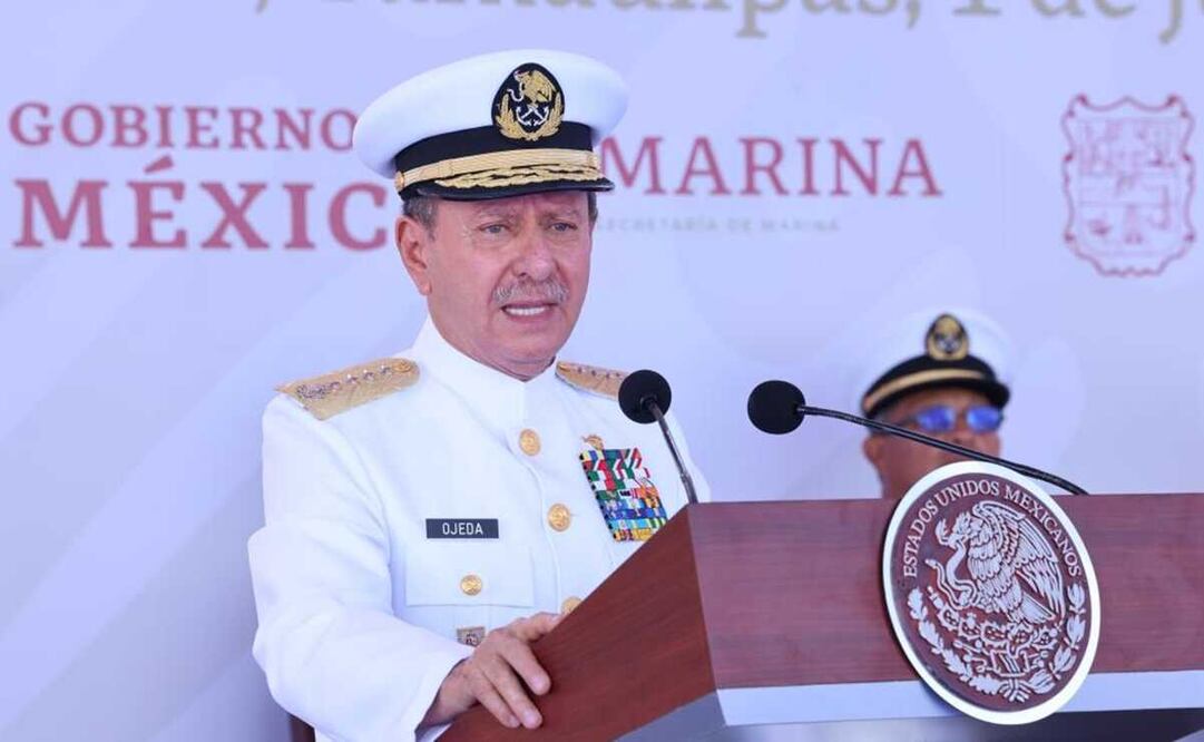 El almirante Ojeda Durán aseguró que con el paso del tiempo han entendido la importancia y el valor de ser un país bioceánico. Foto: Presidencia