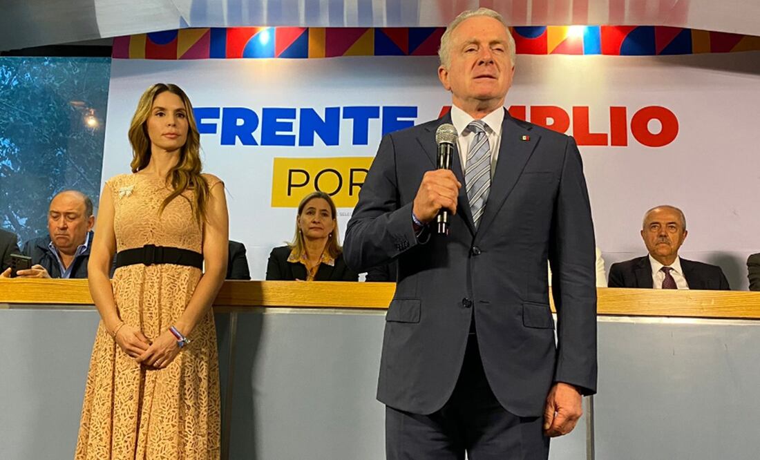 El presidente de la Cámara de Diputados, Santiago Creel Miranda, se registró como aspirante ante el Comité organizador del Frente Amplio por México. Foto: Berenice Fregoso