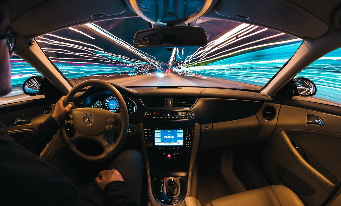 Te compartimos algunos consejos para no marearte cuando viajes en carretera. Foto: Unsplash