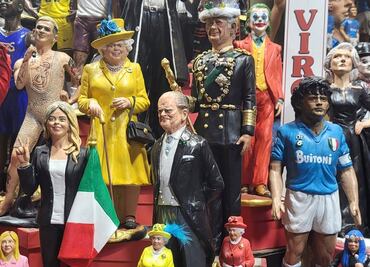 Isabel II, la figura más codiciada en la tradición del pesebre napolitano