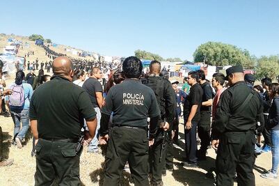 Pelean colonos contra empresa por terreno