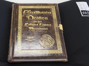 Trasladan Constitución de 1917 a Palacio Nacional