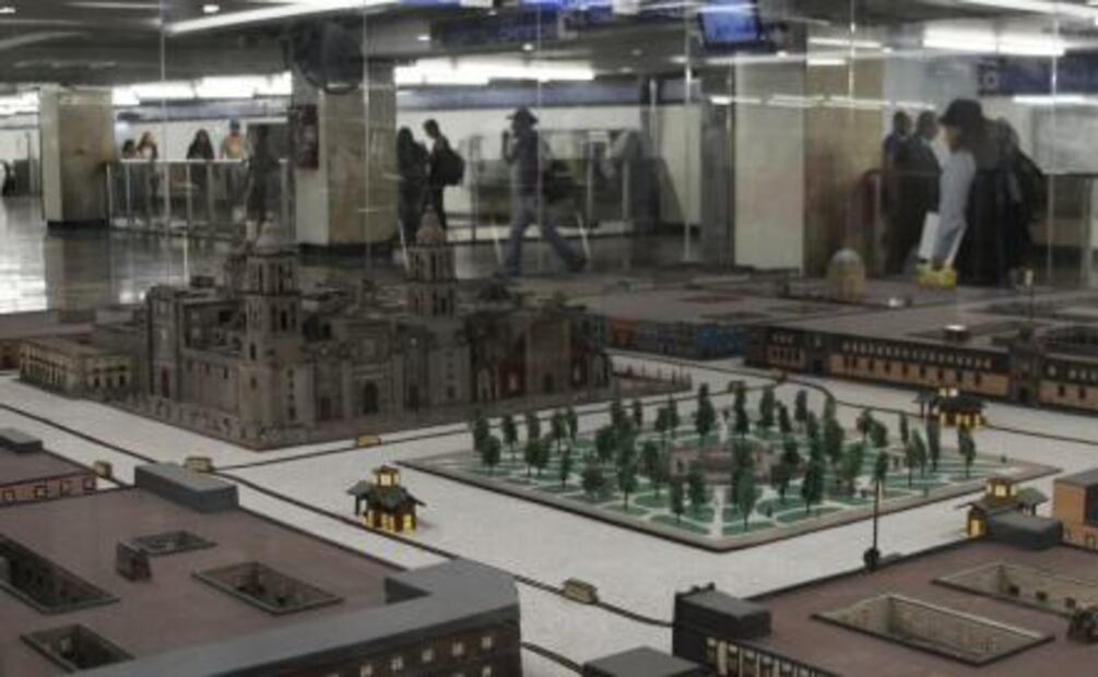 Viaje en Metro, de la Selva Lacandona a la Vía Láctea