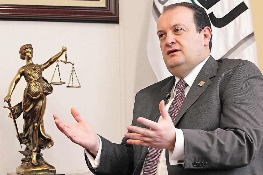 El procurador Rodolfo Ríos dio a conocer la captura de Ángel Daniel Licea Flores, por su presunta responsabilidad del delito de homicidio calificado (ARCHIVO EL UNIVERSAL)