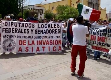 Empresarios y obreros del gremio zapatero de Guanajuato protestan contra importaciones de calzado chino