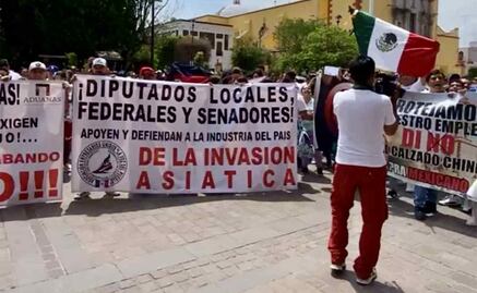Empresarios y obreros del gremio zapatero de Guanajuato protestan contra importaciones de calzado chino