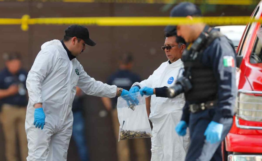 Decenas de balas fueron recogidas del área del incidente. Foto: EFE