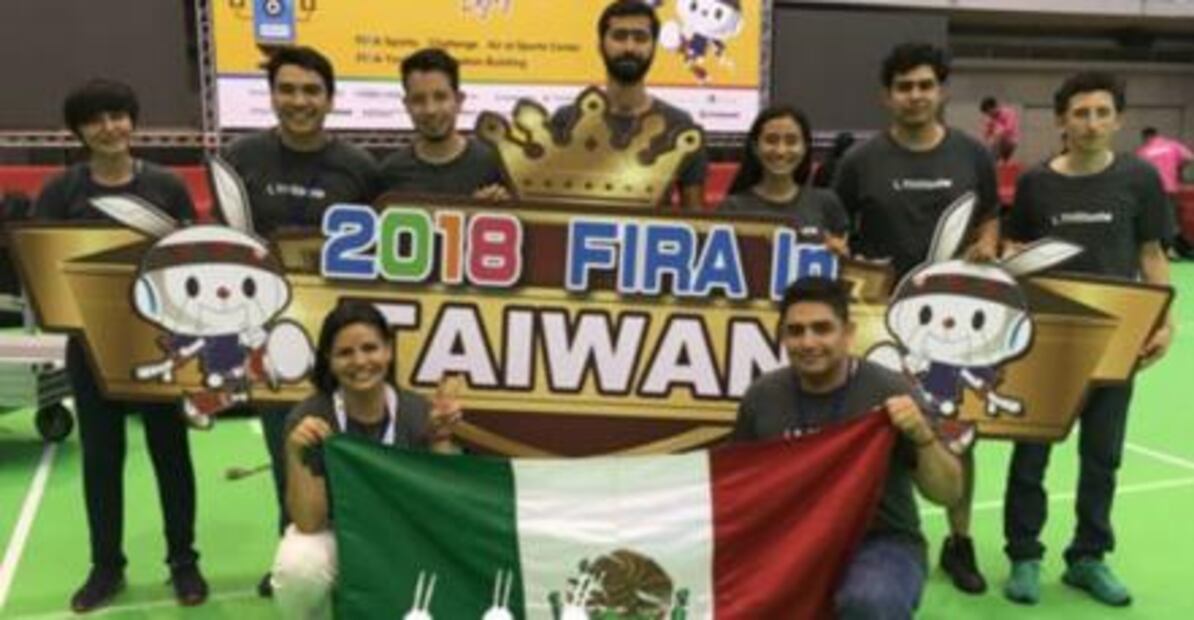 Estudiantes mexicanos triunfan en Mundial de Robótica