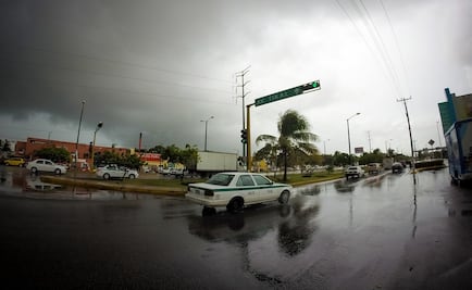 Piden en Oaxaca resguardar mobiliario educativo por tormenta "Earl"
