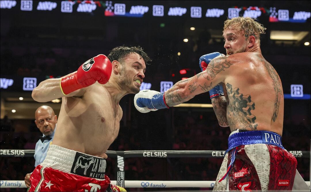 Julio César Chávez Jr. perdió con Jake Paul por decisión unánime y la pelea estelar recibió fuertes críticas / FOTO: AP
