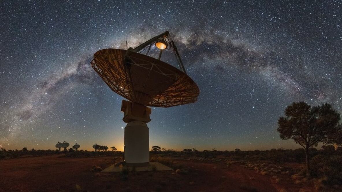 Los científicos utilizaron una red de radiotelescopios para detectar la "materia faltante". Foto: CSIRO 