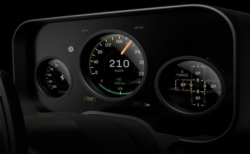 La velocidad y el nivel de batería son datos que pueden consultarse en el dial central. Foto: Ferrari