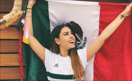 Danna Paola presume foto con Lionel Messi