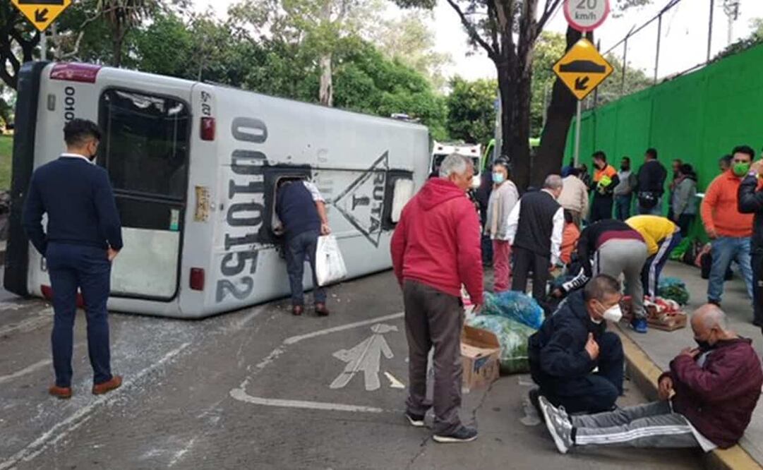 Cuerpos de atención de emergencias trabajan en el lugar. Foto: @vialhermes