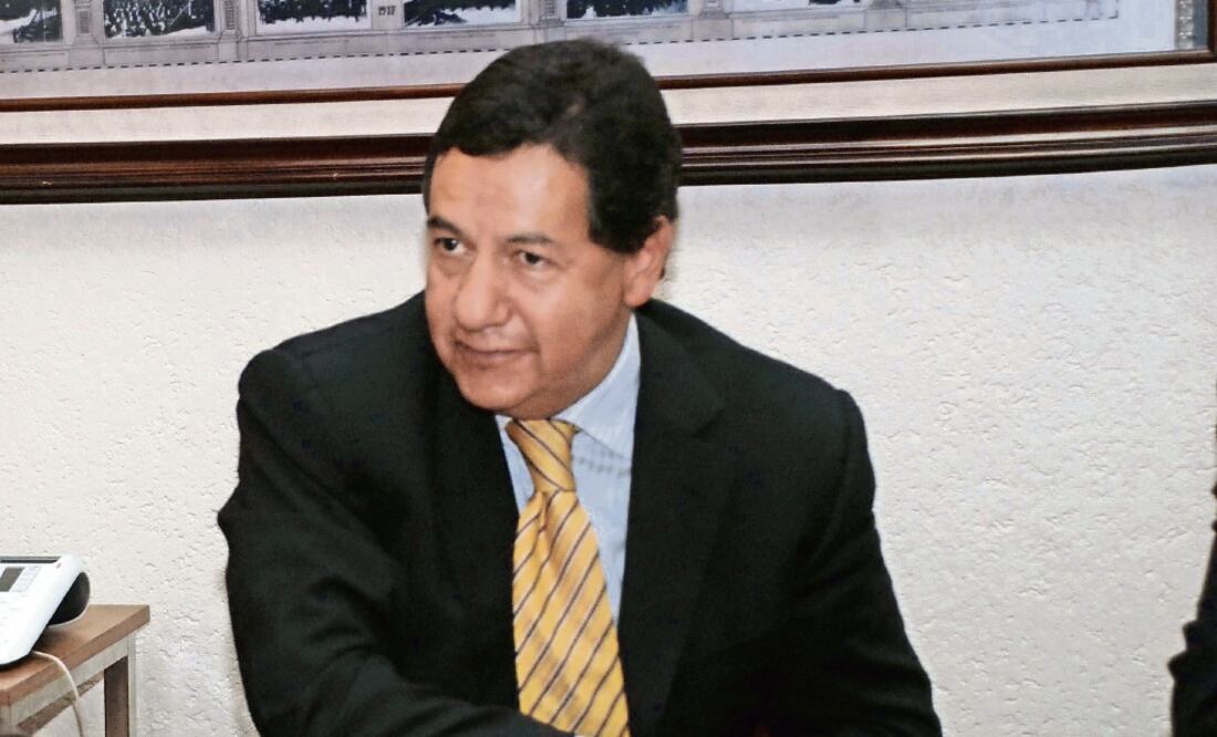Sobre las cinco comisiones bicamerales, el senador Higinio Martínez afirmó que buscarán recortar a un órgano legislativo. (ARCHIVO EL UNIVERSAL)
