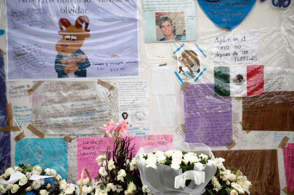 Familiares Padres de los jóvenes que perdieron la vida exigen justicia por la tragedia que, dicen, se pudo evitar. (ESPECIAL)