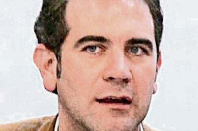 Veda electoral alcanza a Facebook y Twitter