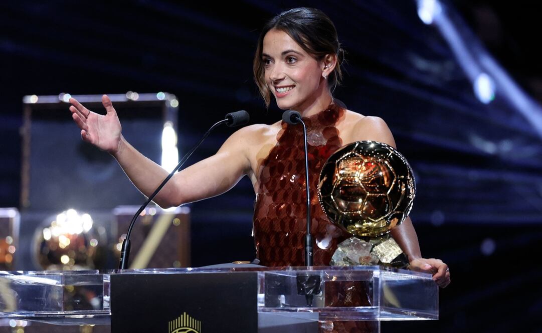 La catalana ganó su tercer Balón de Oro consecutivo | FOTO: AFP