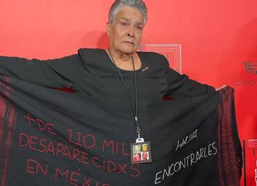 María Herrera Magdaleno protesta por la crisis de desaparecidos en México en gala de la revista TIME