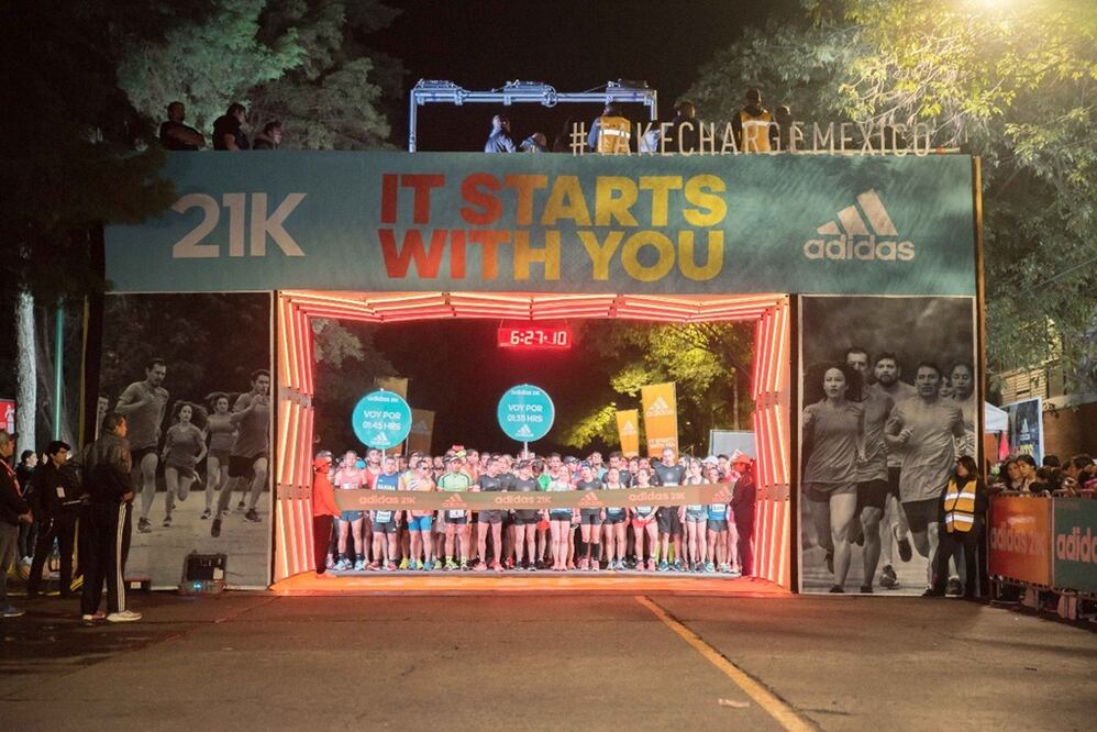 ADIDAS. La carrera inició en punto de las 6:30 de la mañana