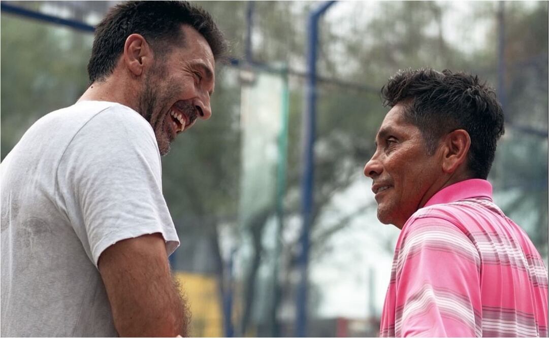 FOTO: ESPECIAL - Jorge Campos juega al pádel con Gianluigi Buffon