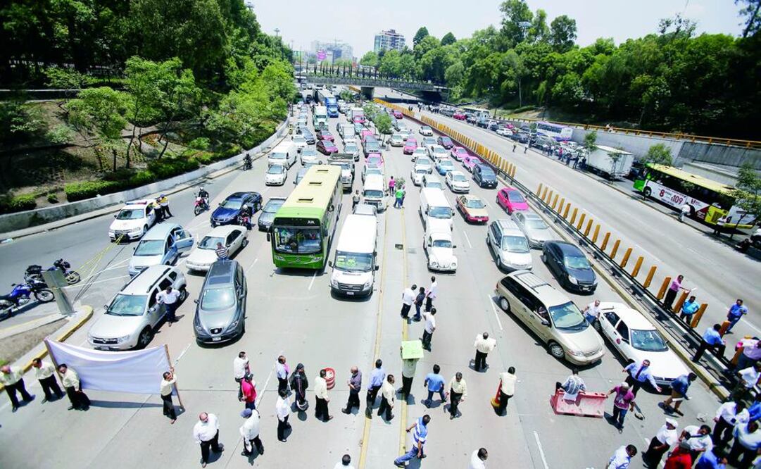 El reporte final sobre el número de manifestantes que brindó la Secretaría de Seguridad Pública del Distrito Federal fue de mil 500, mientras que los líderes de los choferes aseguraron que congregaron a más de cinco mil taxistas