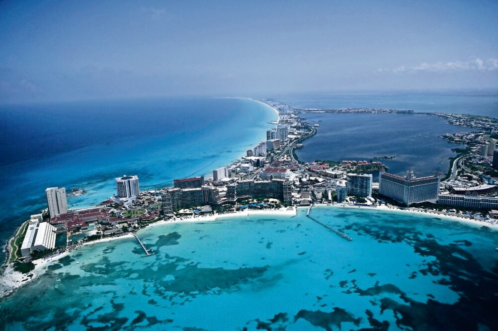 Hace falta más conectividad en lugares para vacacionar, asegura el CCE. (Foto: Archivo / EL UNIVERSAL)