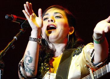 Carla Morrison le canta al amor y al desamor