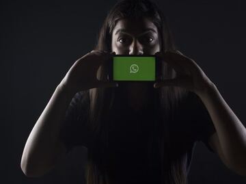 Cómo evitar que hackeen tu cuenta de WhatsApp, según la SSC