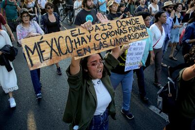 “¡Cine sí, muerte no!”, protestan por muerte de jóvenes en Jalisco
