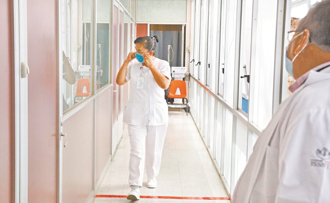 Personal de hospital. Fotos: EDWIN HERNÁNDEZ. EL UNIVERSAL