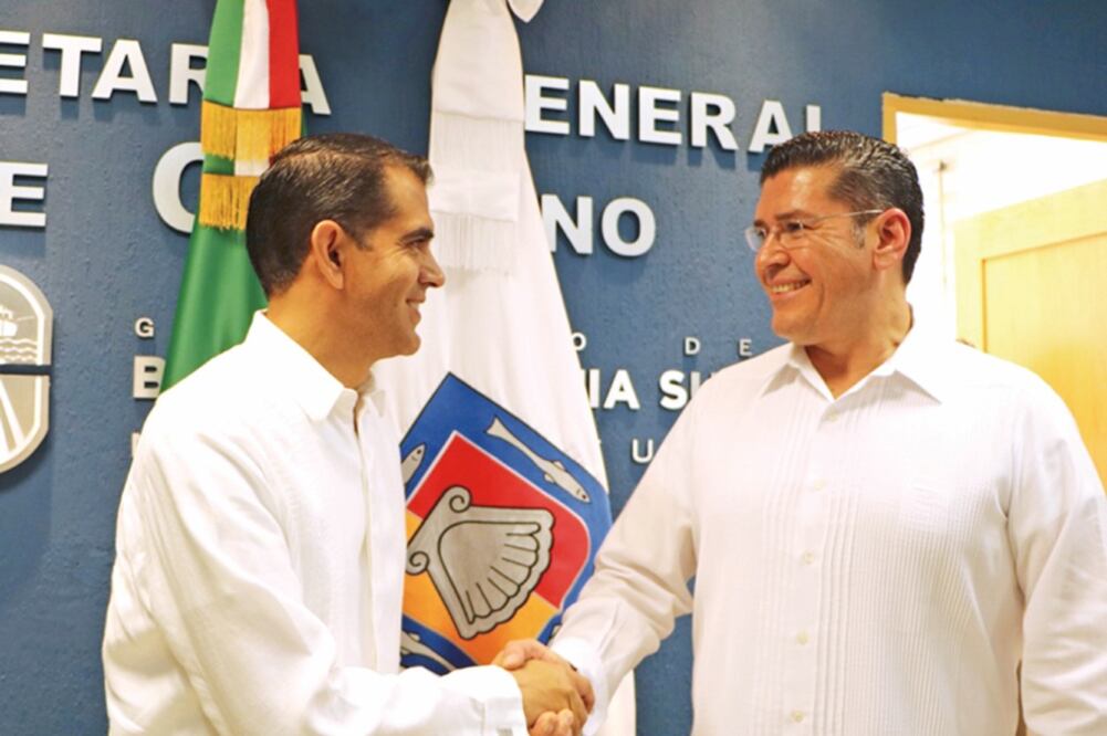 Deja mando. Ismael Sigala (izq.) aseguró que por años el estado ha sido muy codiciado por los grupos de la delincuencia por ser punto de trasiego de drogas a EU (GLADYS RODRÍGUEZ. EL UNIVERSAL)