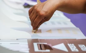 Comienza conteo de votos en Coahuila; PRI proclama triunfo y Morena denuncia compra de votos