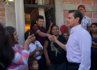 Habrá una rápida y acelerada reconstrucción: Peña Nieto