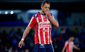 Javier 'Chicharito' Hernández se va de Chivas, pero no se retira, revela Sergio Dipp