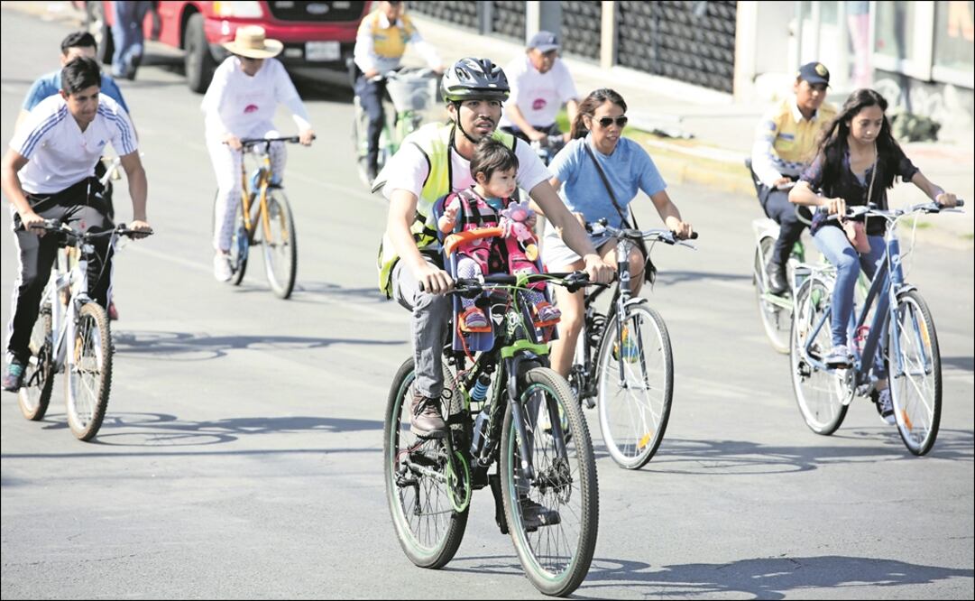 Incentivará el uso de la bicicleta para disminuir el sedentarismo y obesidad. Foto: LUIS CORTES EL UNIVERSAL
