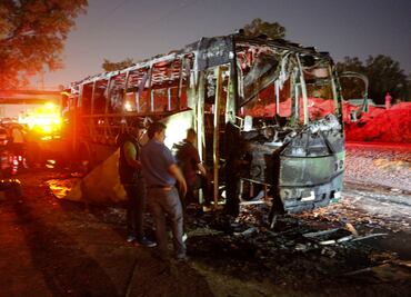"Rociaron gasolina en el camión e inició el fuego"