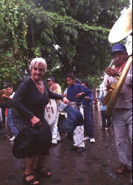 El trueque vive en Zacualpan, Morelos