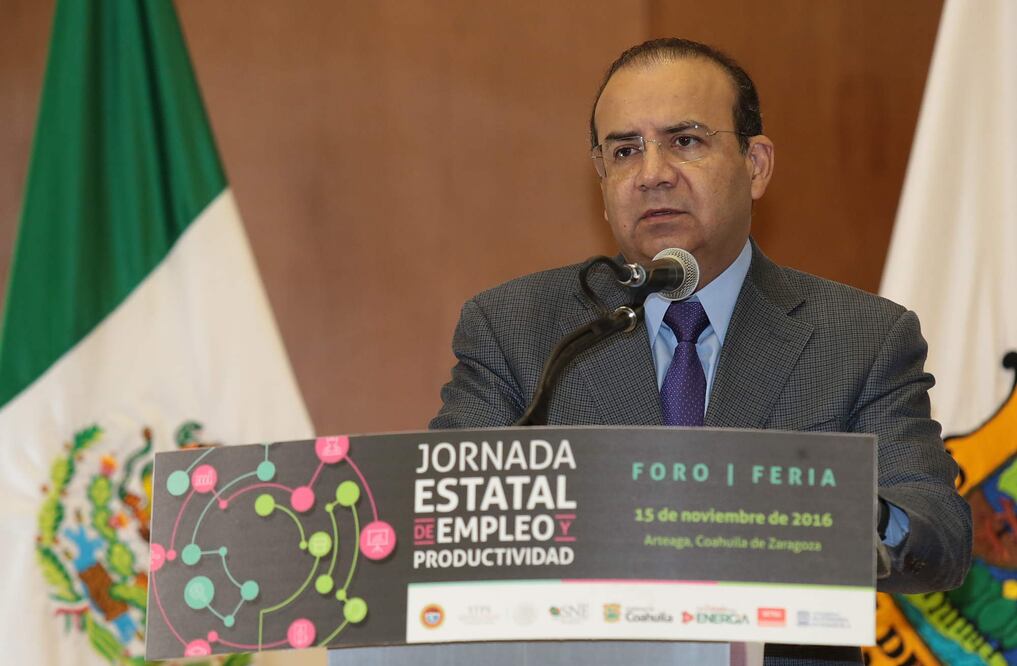 El secretario Alfonso Navarrete se mostró convencido que México sabrá salir airoso de los retos que implicará el gobierno republicano en el vecino país del norte