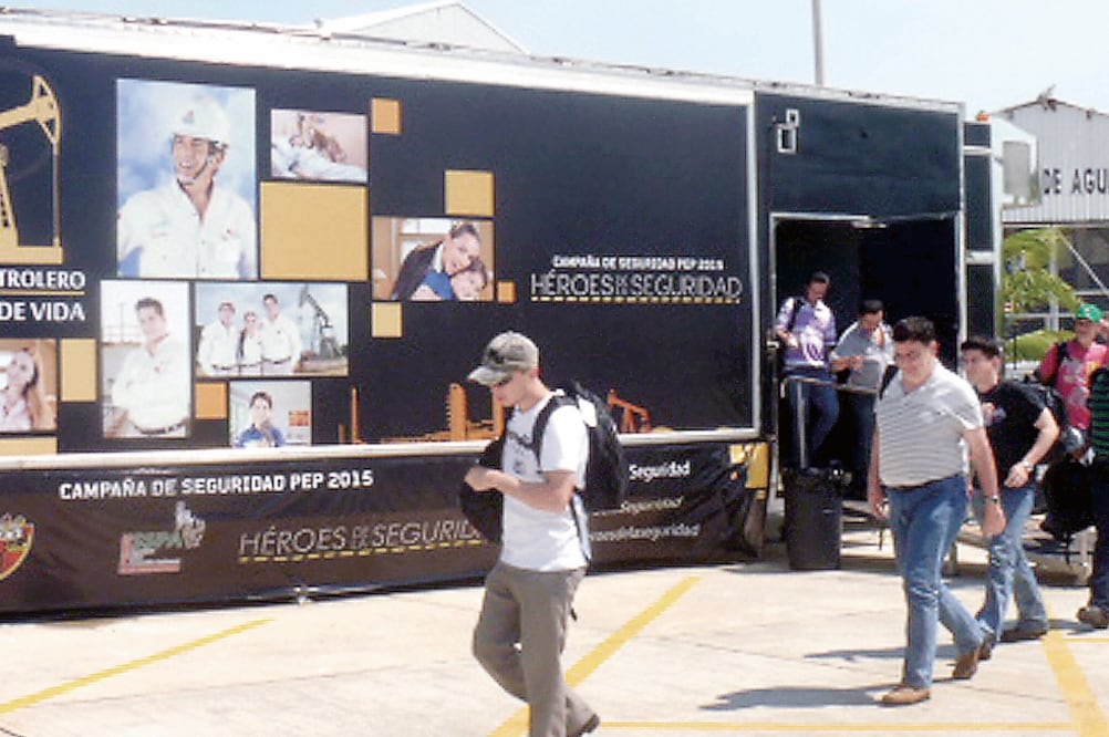 Pemex Exploración y Producción usó 558 millones de pesos en películas sobre seguridad y reportó que a junio de 2015 las habían visto 850 mil personas (ARCHIVO EL UNIVERSAL)