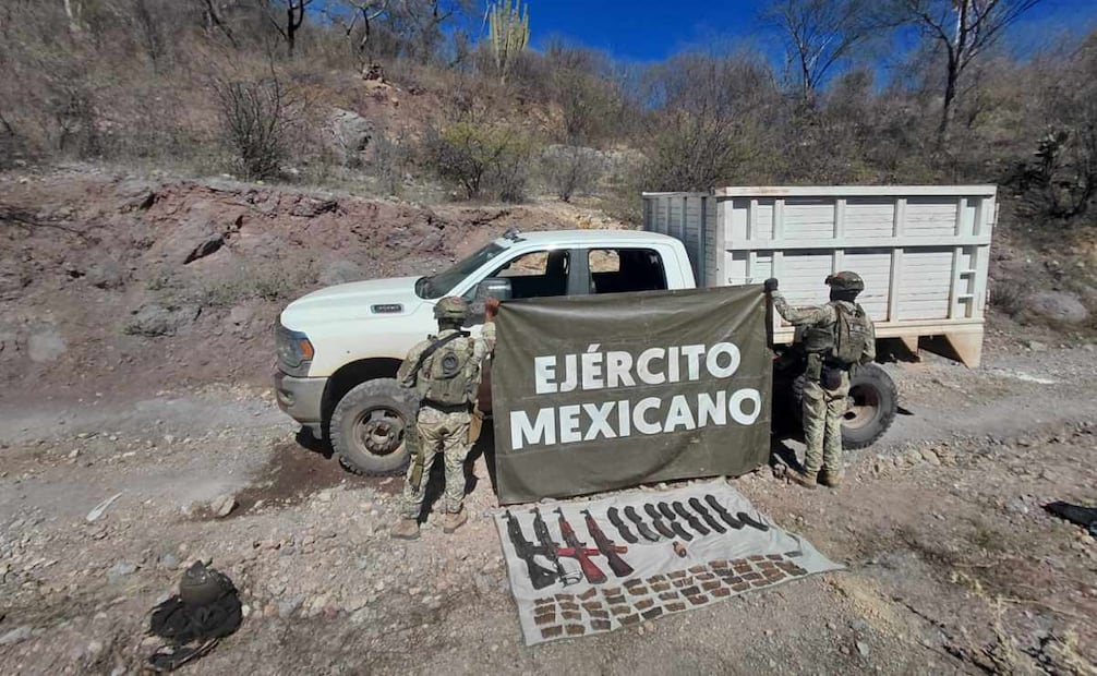 Elementos del Ejército y de la Guardia Nacional aseguraron material bélico en el municipio de Moris, Chihuahua (24/03/2026). Foto: Especial