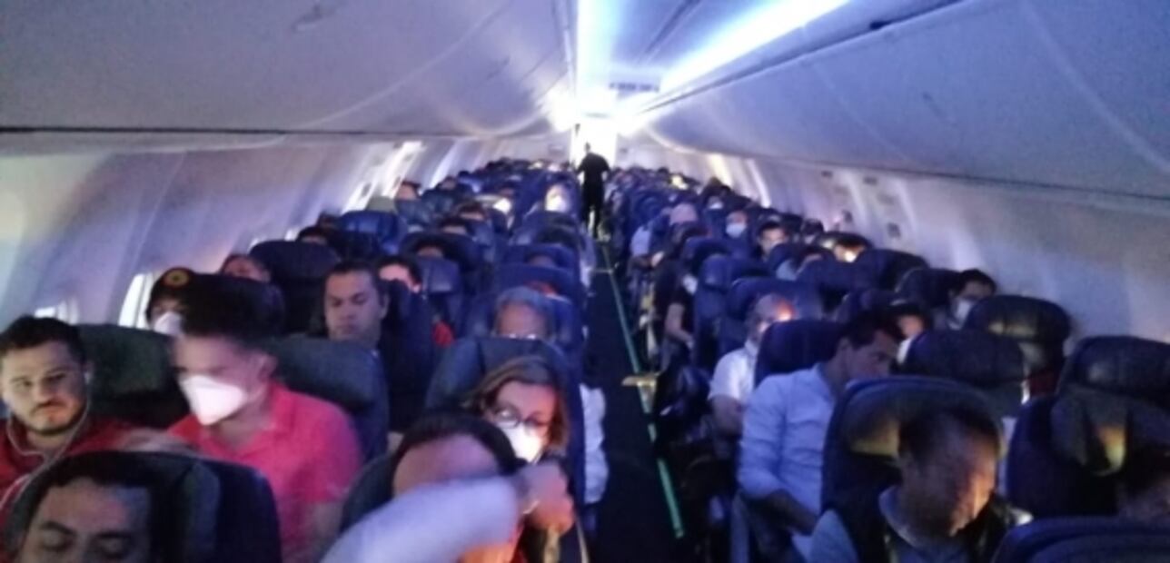 Mexiquenses varados en Perú por coronavirus, regresan a México