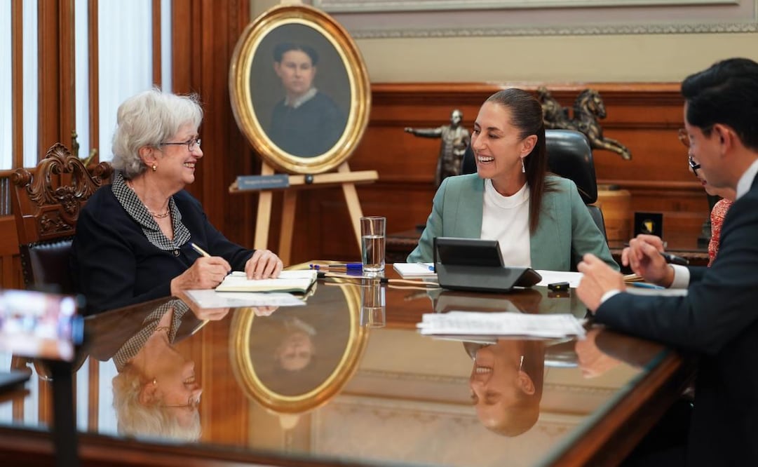 Sheinbaum conversa con primera ministra de Barbados (16/06/2026). Foto: Especial