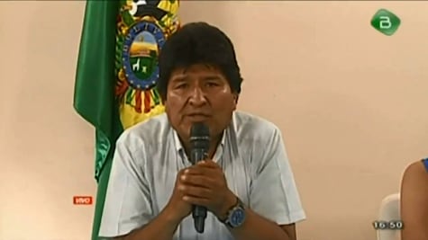 Avión oficial mexicano va por Evo Morales a Bolivia
