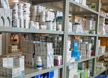 Femsa se queda con 100% de farmacias Socofar