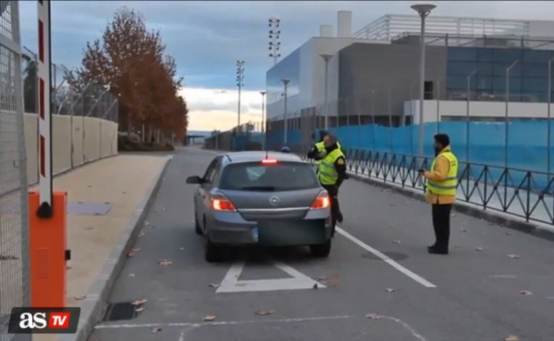 James, perseguido por policía española por exceso de velocidad