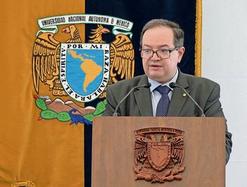 Rector de la UNAM llama a usar el cambio tecnológico
